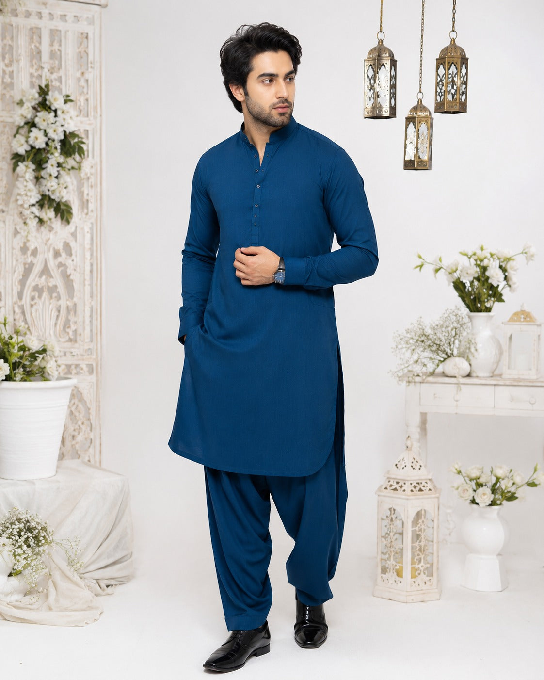 Men’s Royal Blue Boski Unstitched Suit – Elegant Traditional Fabric